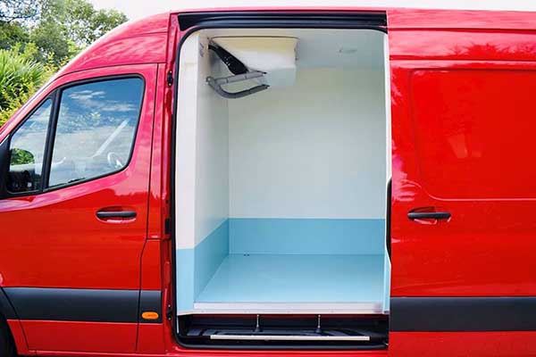 Read more about the article Panel Aislante para Frigorífico Furgón